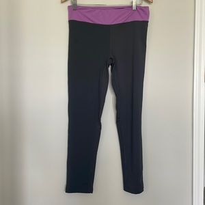 AVIVA leggings grey with Purple Waist Sz L